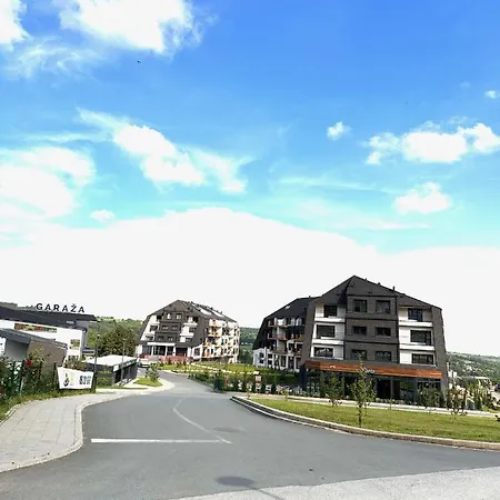 A 207-fruske Apartment *