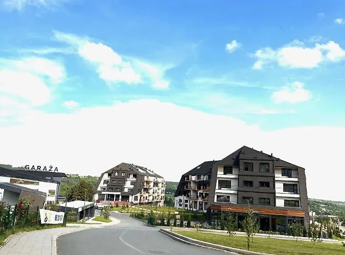 A 207-fruske Apartment *