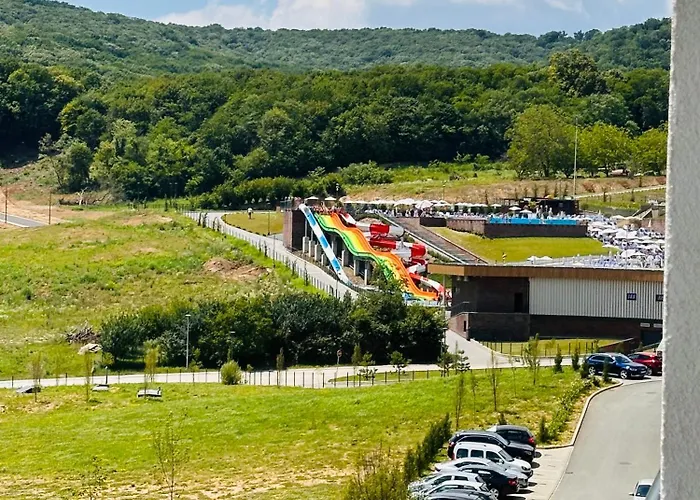 A 207-fruske Apartment *